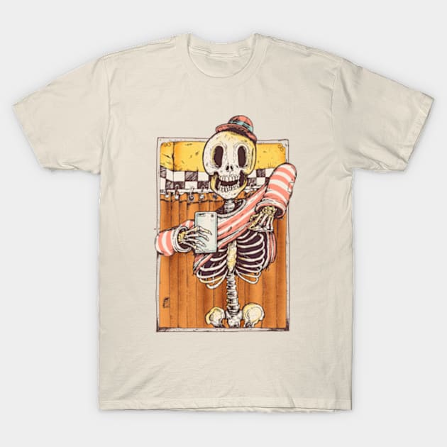 Sixpack selfie level: Bones T-Shirt by Madkobra